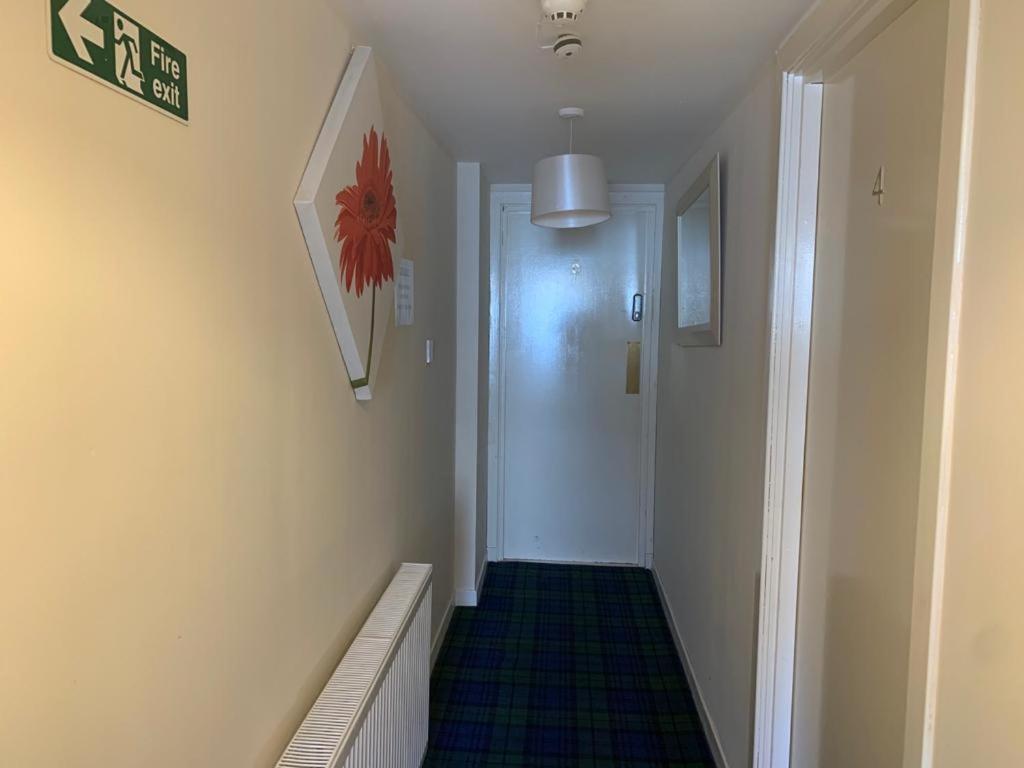 Budget Rooms Inverness Dış mekan fotoğraf