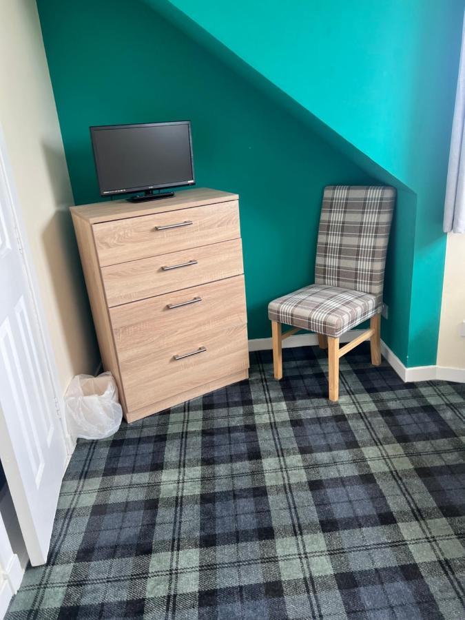 Budget Rooms Inverness Dış mekan fotoğraf