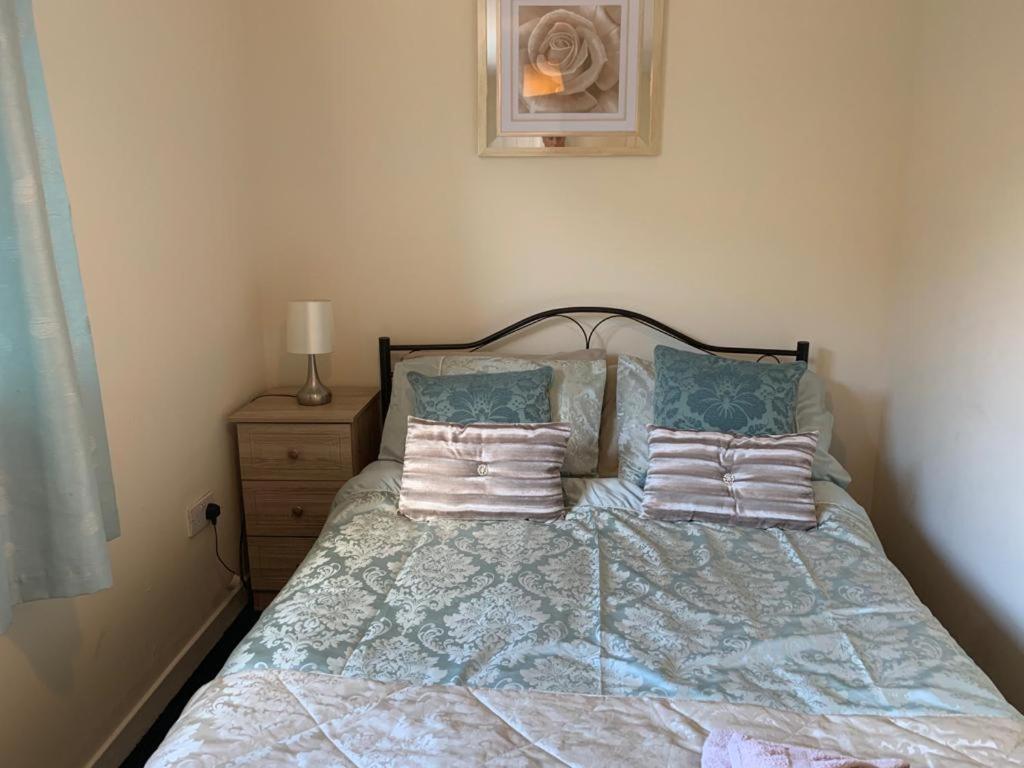 Budget Rooms Inverness Dış mekan fotoğraf
