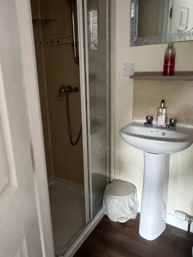 Budget Rooms Inverness Dış mekan fotoğraf